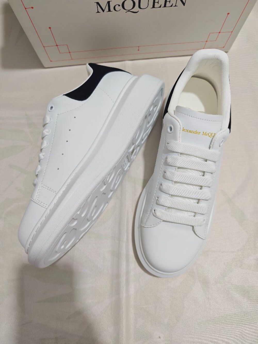 White Alexander McQueen Oversized Platform Sneakers Men - Picture 2 of 9